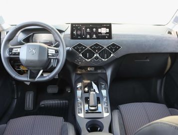 Car image 33