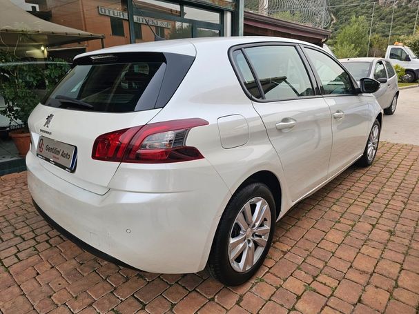 Peugeot 308 BlueHDi 130 Allure 96 kW image number 2