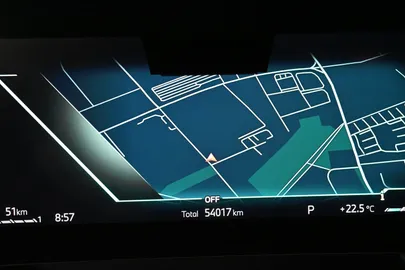 Car image 30