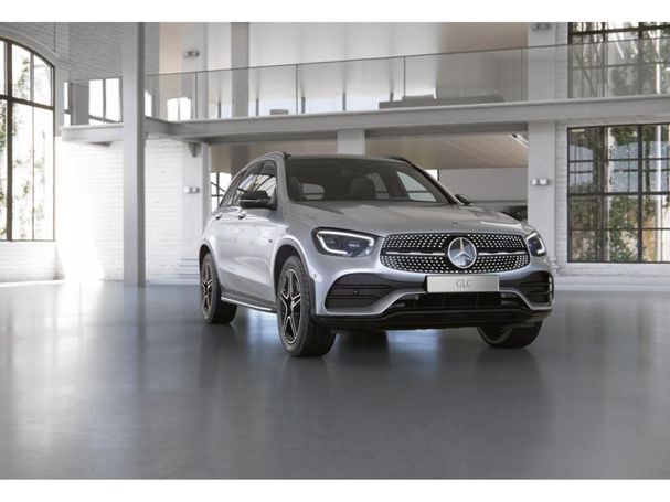 Mercedes-Benz GLC 300 de 225 kW image number 1