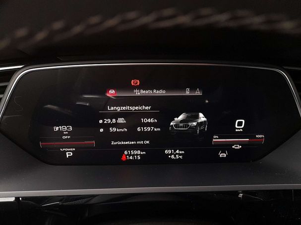 Audi e-tron quattro S-line 370 kW image number 8