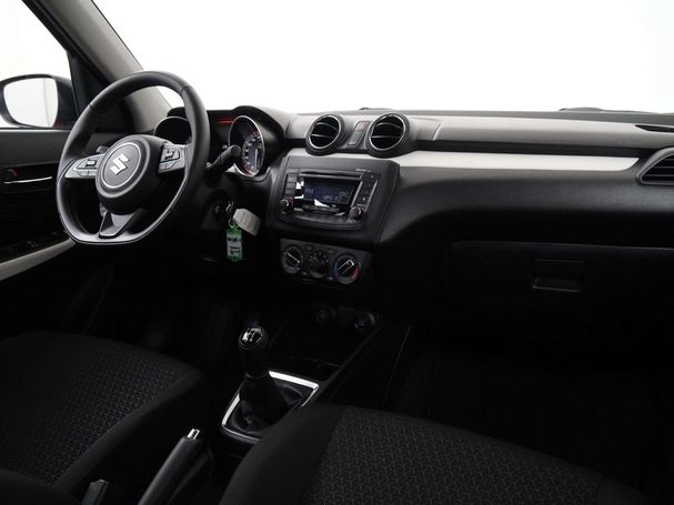 Suzuki Swift 1.2 Hybrid Comfort 61 kW image number 5