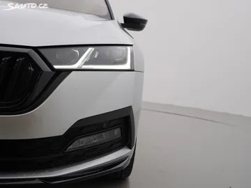 Car image 33