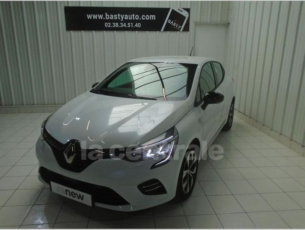 Renault Clio TCe 90 66 kW image number 1