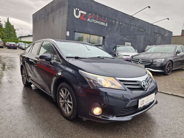 Toyota Avensis D 91 kW image number 1