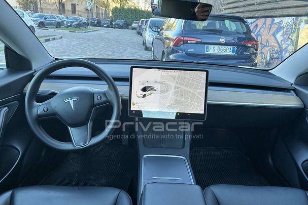 Tesla Model 3 Long Range AWD Dual Motor 150 kW image number 10