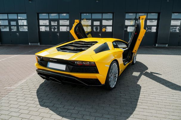 Lamborghini Aventador S 545 kW image number 10