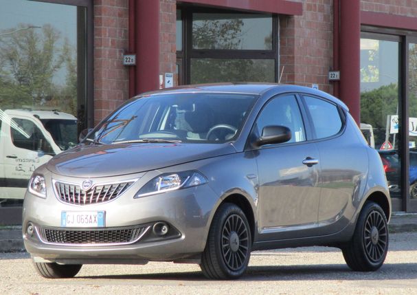 Lancia Ypsilon 51 kW image number 1