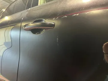 Car image 47