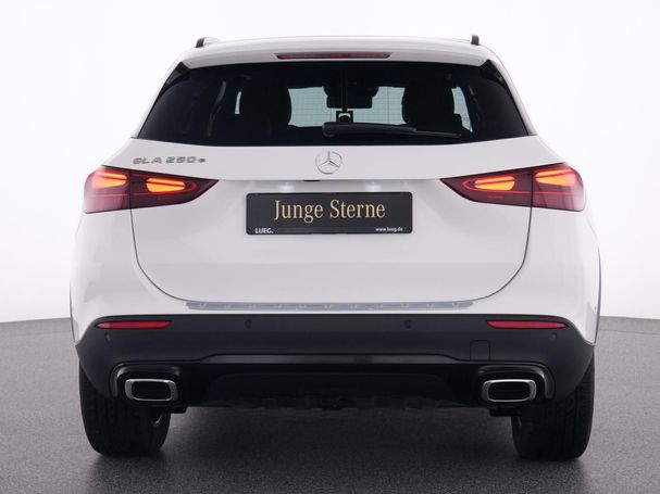 Mercedes-Benz GLA 250 e 160 kW image number 16