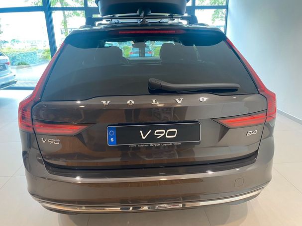 Volvo V90 B4 Plus 145 kW image number 3