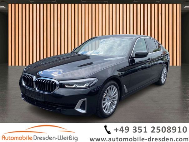 BMW 530i Luxury Line 180 kW image number 2