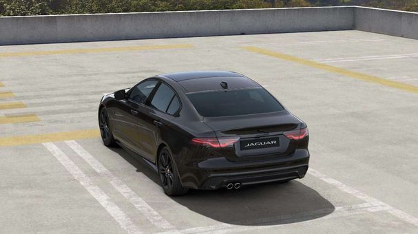 Jaguar XE Black 150 kW image number 22