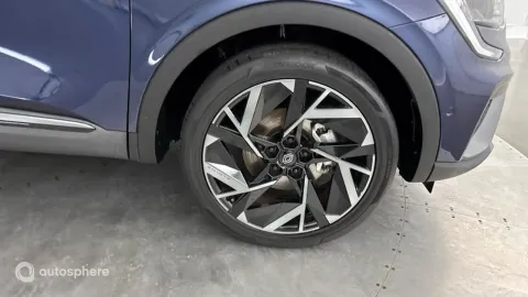 Car image 20