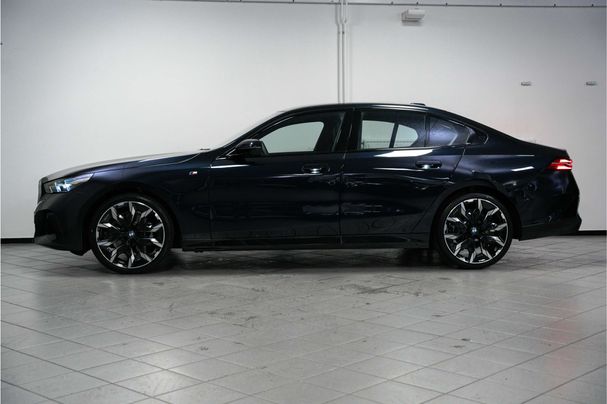 BMW 520i 140 kW image number 3