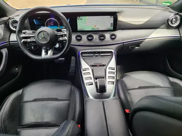 Car image 27