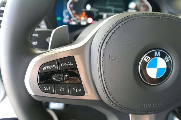 BMW X3 xDrive 140 kW image number 9