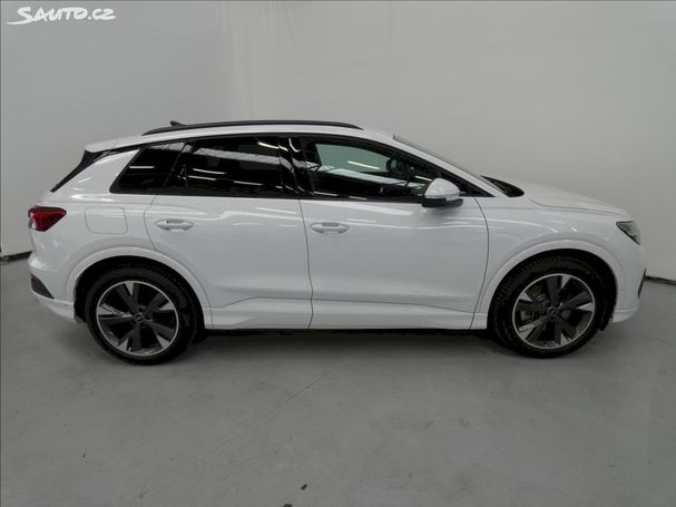 Audi Q4 quattro e-tron S-line 220 kW image number 38