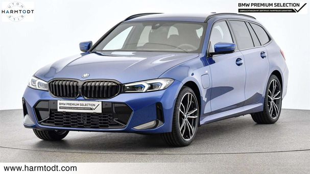 BMW 330e Touring xDrive 215 kW image number 1