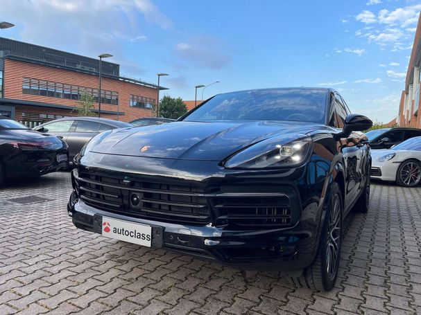 Porsche Cayenne Coupé E-Hybrid 340 kW image number 1