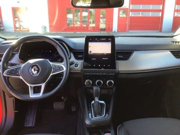 Car image 10