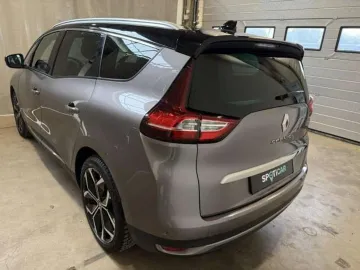 Car image 35