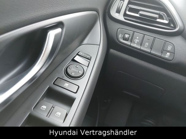 Hyundai i30 1.0 T-GDI 88 kW image number 12