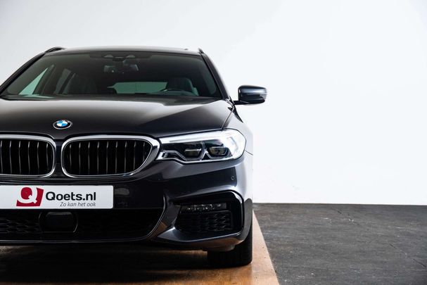 BMW 540i Touring xDrive 250 kW image number 32