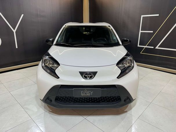 Toyota Aygo X 1.0 CVT 53 kW image number 3