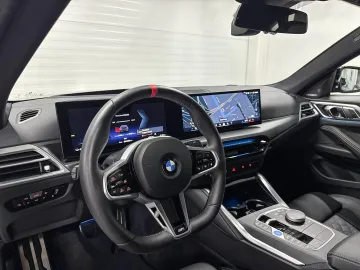 Car image 28