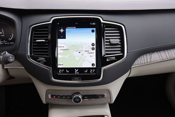 Volvo XC90 Recharge T8 AWD 288 kW image number 9