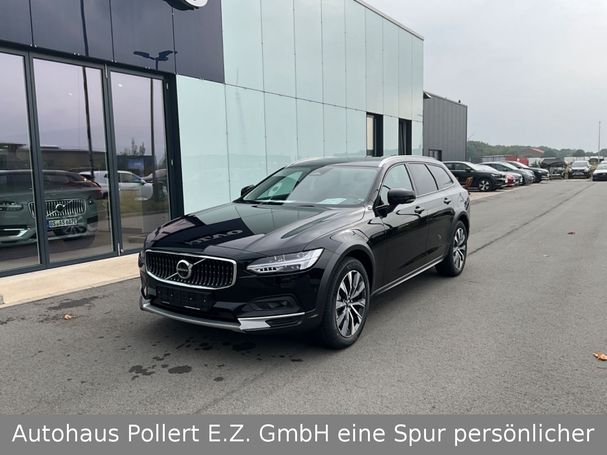 Volvo V90 Cross Country AWD B4 145 kW image number 1