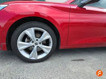 Car image 33