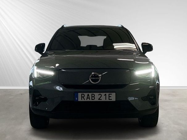 Volvo XC40 Recharge AWD Plus 304 kW image number 2