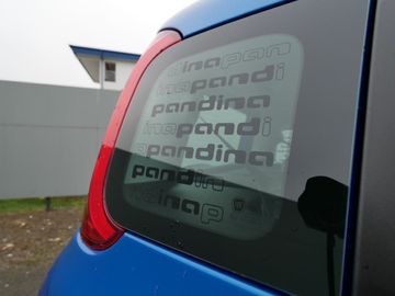 Car image 31