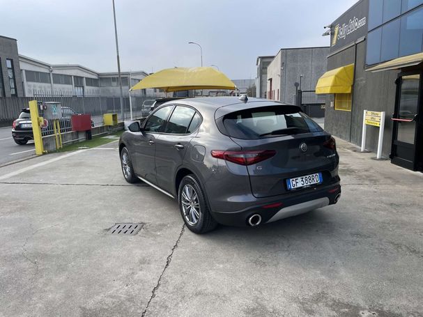 Alfa Romeo Stelvio 2.2 Q4 140 kW image number 19