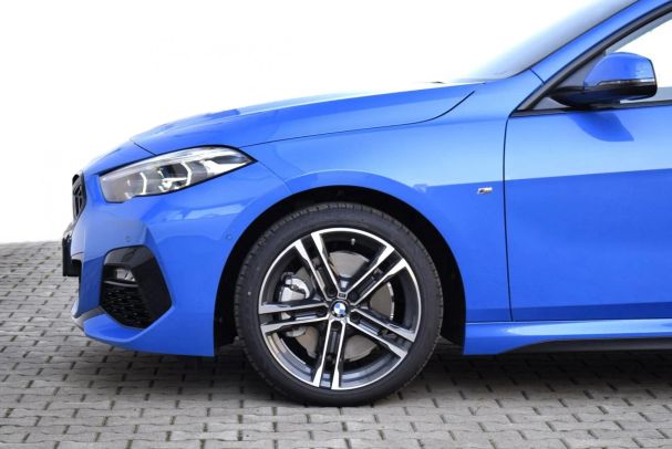 BMW 220i xDrive 131 kW image number 5