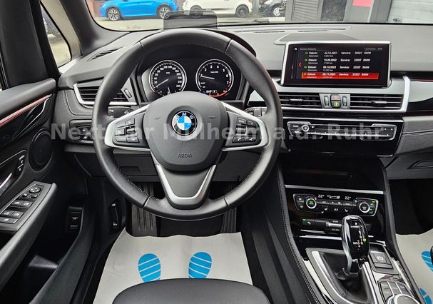 BMW 220i Active Tourer 141 kW image number 16