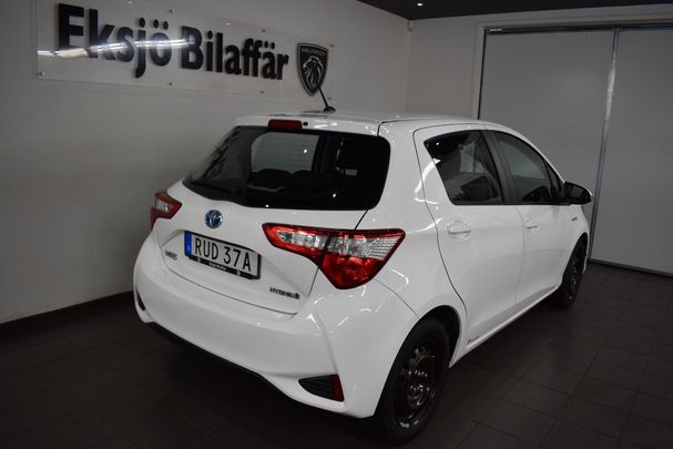 Toyota Yaris Hybrid 74 kW image number 8