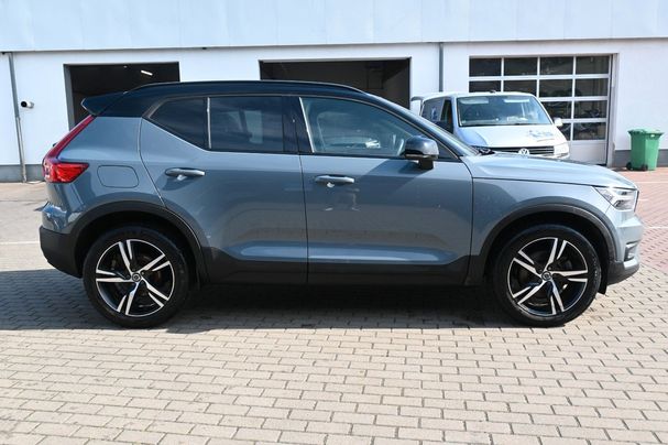 Volvo XC40 B4 R Design 145 kW image number 6