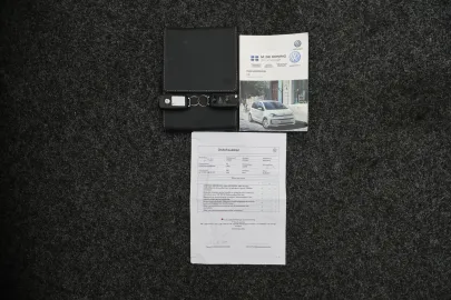 Car image 45