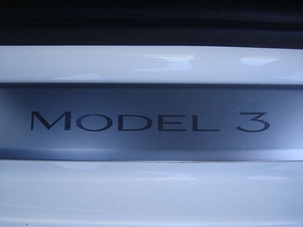 Tesla Model 3 Performance Long Range AWD Dual Motor 377 kW image number 46