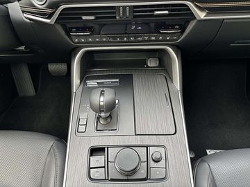 Car image 37