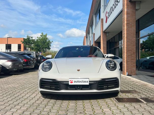 Porsche 992 Carrera 4S 331 kW image number 3