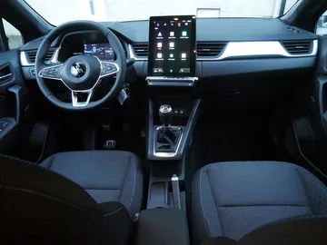 Car image 19