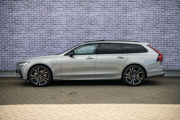 Volvo V90 T8 Ultra Dark AWD Recharge 335 kW image number 3