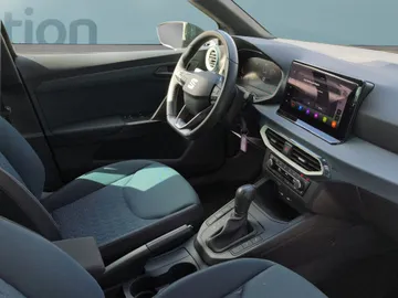 Car image 21