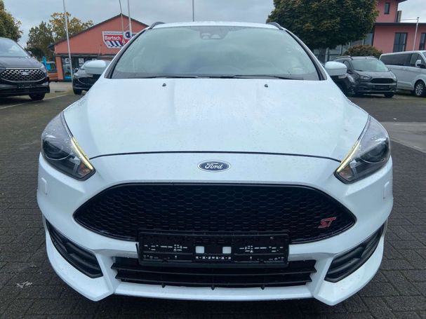 Ford Focus ST 184 kW image number 3