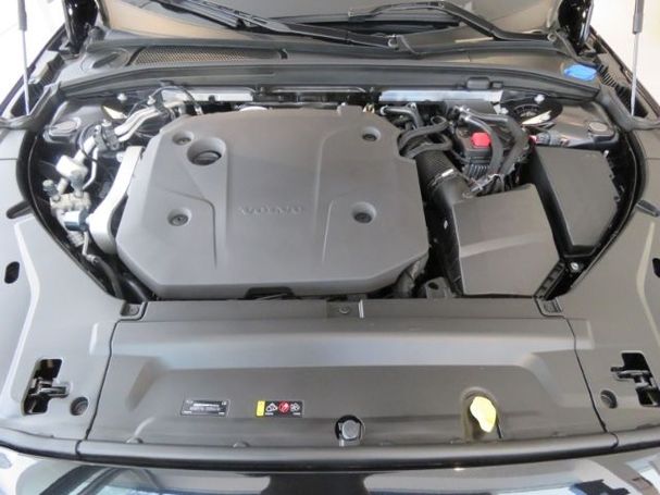 Volvo V90 B4 Plus 145 kW image number 13