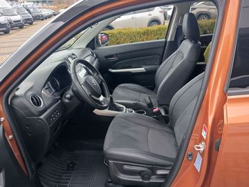 Car image 11